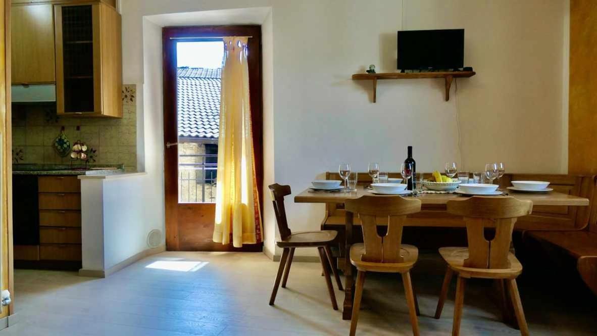 Casa Malpaga Tenna Ospitar エクステリア 写真
