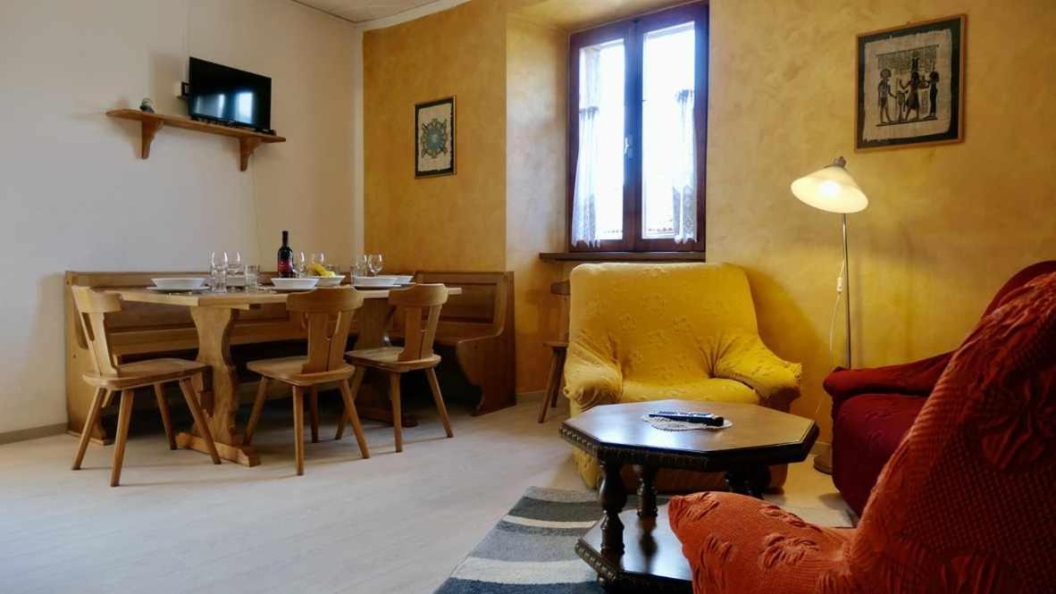 Casa Malpaga Tenna Ospitar エクステリア 写真